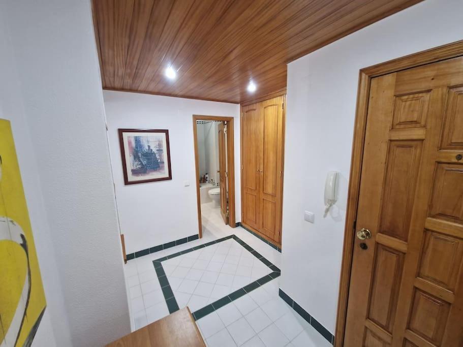 Charming Beachside Apartment- The Perfect Getaway! Albufeira Dış mekan fotoğraf